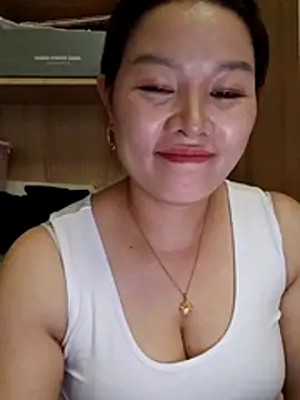 Snapshot of Jennie_dogy chatting on 07/02/26, 12:55 Jennie dogy online show from 07/02/26, 12:55