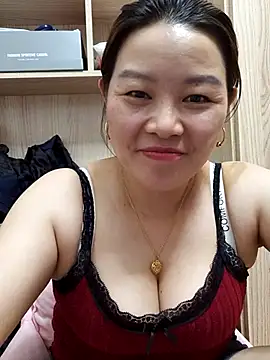 Jennie dogy online show from 05/19/26, 02:02