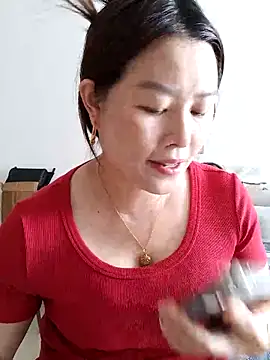Jennie dogy online show from 05/06/26, 03:21