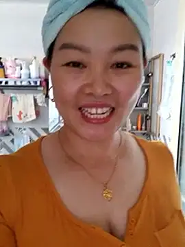 Jennie dogy online show from 05/11/26, 02:57