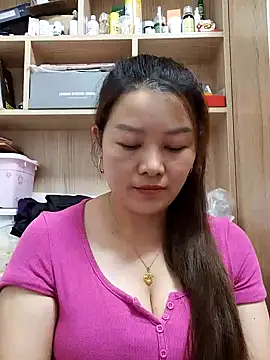 Snapshot of Jennie_dogy chatting on 06/30/26, 12:27 Jennie dogy online show from 06/30/26, 12:27