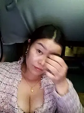 Jennie dogy online show from 04/29/26, 05:30