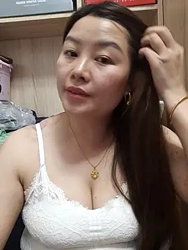 Jennie dogy online show from 05/14/26, 02:25