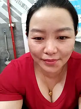 Snapshot of Jennie_dogy chatting on 07/15/26, 12:39 Jennie dogy online show from 07/15/26, 12:39