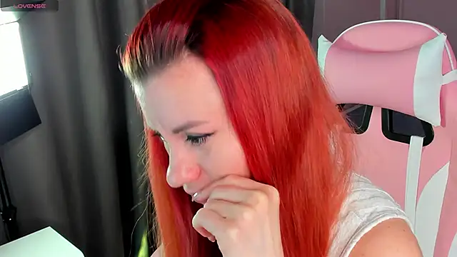 Snapshot of RinaFox__ chatting on 02/22/26, 01:08 RinaFox online show from 02/22/26, 01:08