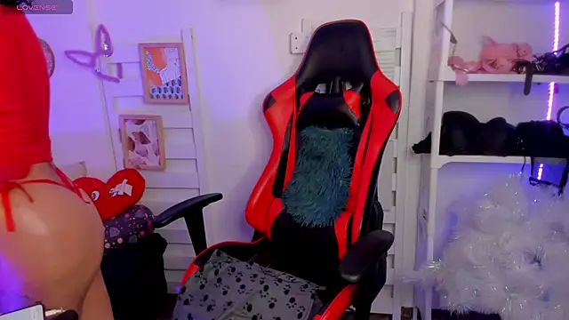 Lexyy evanss1 online show from 02/15/26, 05:30