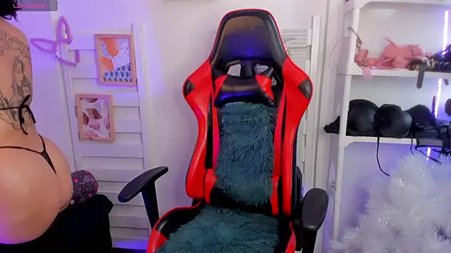 Lexyy evanss1 online show from 02/07/26, 07:00