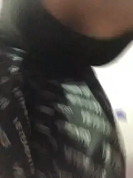 Snapshot of Cheng_baby chatting on 06/12/26, 11:52 Cheng baby online show from 06/12/26, 11:52