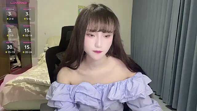 Snapshot of Fairy-615 chatting on 04/18/26, 05:59 Fairy-615 online show from 04/18/26, 05:59