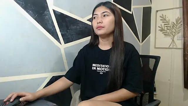 Snapshot of Jam_morena_ chatting on 04/23/26, 01:56 Jam morena online show from 04/23/26, 01:56