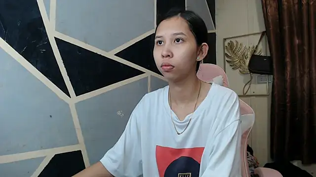 Snapshot of Charming_lexi chatting on 02/22/26, 07:44 Charming lexi online show from 02/22/26, 07:44