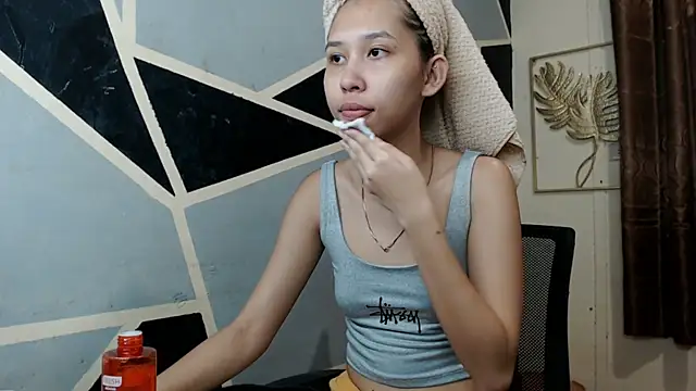 Charming lexi online show from 04/10/26, 09:27