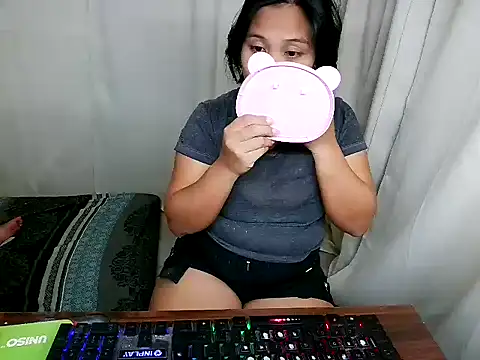 Black novaaa online show from 07/08/26, 12:28