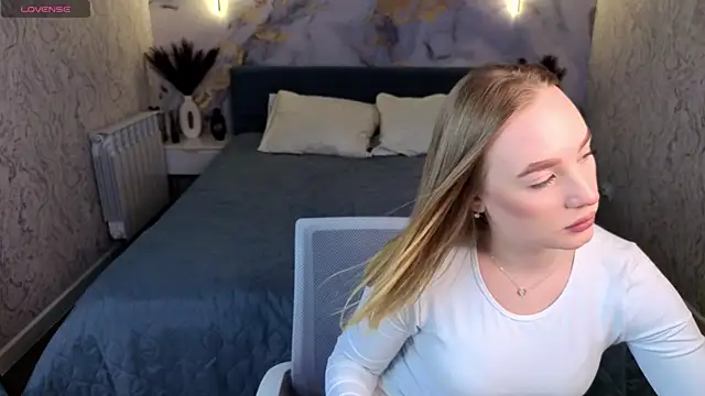 DaraLex  online show from 02/27/26, 09:42