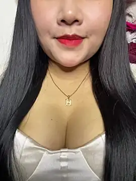 Violet pusy online show from 03/08/26, 04:21