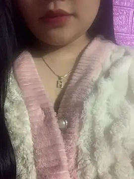 Snapshot of Violet_pusy chatting on 02/10/26, 03:33 Violet pusy online show from 02/10/26, 03:33