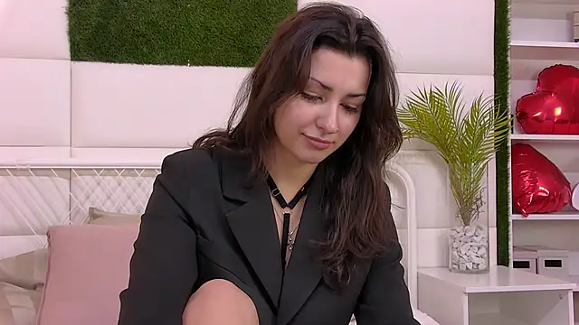 AngelaCox online show from 02/18/26, 07:17