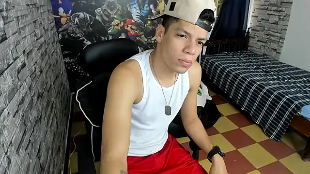 Snapshot of Andres_sant_ chatting on 02/06/26, 09:55 Andres sant online show from 02/06/26, 09:55