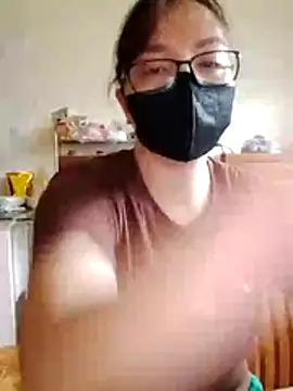 LiilyZi online show from 04/07/26, 01:29