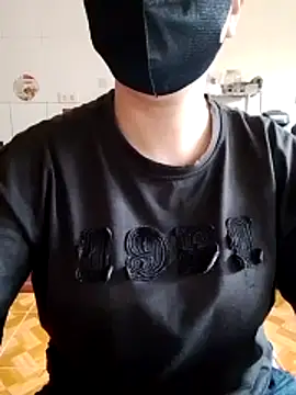 LiilyZi online show from 04/09/26, 07:03