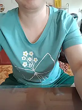 LiilyZi online show from 05/29/26, 03:12