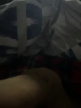 Snapshot of simo232323 chatting on 02/22/26, 06:27 simo232323 online show from 02/22/26, 06:27