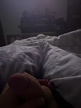 Snapshot of simo232323 chatting on 02/06/26, 11:01 simo232323 online show from 02/06/26, 11:01