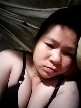 Snapshot of Erika--006 chatting on 02/08/26, 07:33 Erika--006 online show from 02/08/26, 07:33