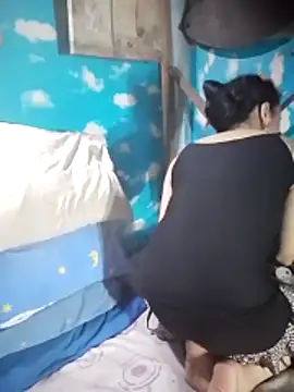 GeorginaLove09 online show from 04/01/26, 01:52