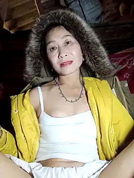 Snapshot of witch-xx chatting on 02/21/26, 03:52 witch-xx online show from 02/21/26, 03:52