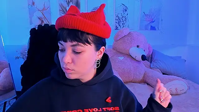 NeoGeisha online show from 02/18/26, 10:33