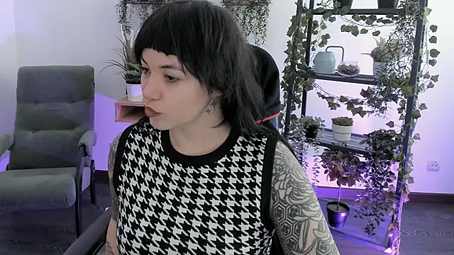 NeoGeisha online show from 03/11/26, 10:09