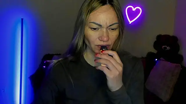 BlondMikey22 online show from 05/03/26, 05:23