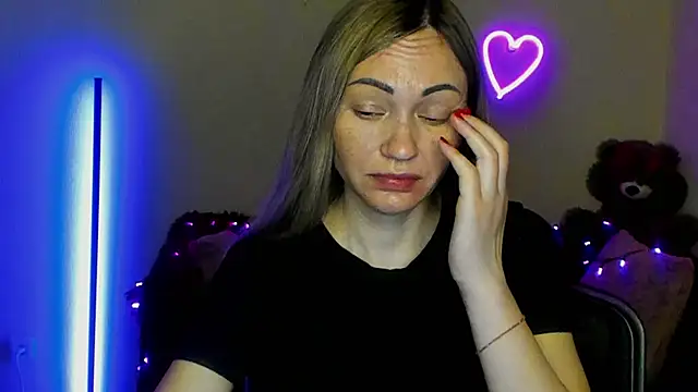 BlondMikey22 online show from 05/25/26, 11:31