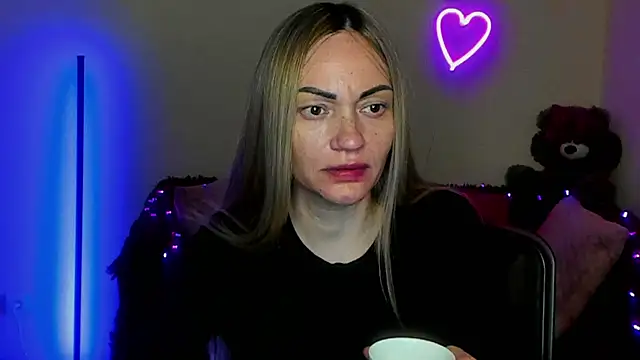 BlondMikey22 online show from 04/19/26, 05:25