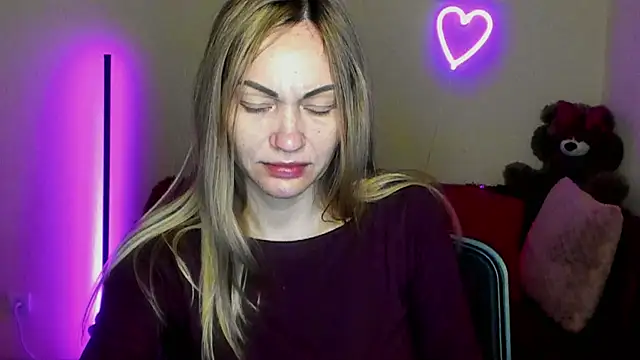 BlondMikey22 online show from 04/15/26, 05:28