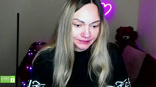 BlondMikey22 online show from 02/05/26, 07:59