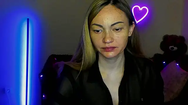 Snapshot of BlondMikey22 chatting on 06/04/26, 11:26 BlondMikey22 online show from 06/04/26, 11:26