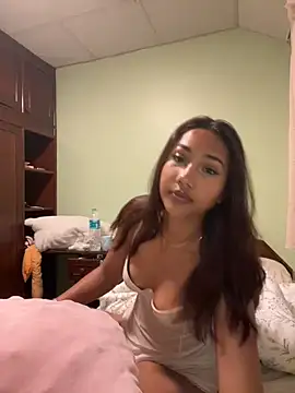 lyla luv online show from 03/22/26, 09:38