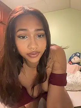 lyla luv online show from 03/07/26, 09:53