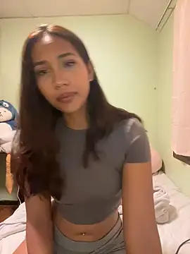 lyla luv online show from 03/24/26, 09:04