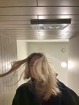 blonde exe online show from 03/09/26, 01:36