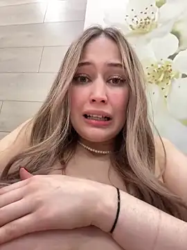 blonde exe online show from 04/15/26, 07:58