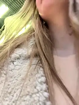blonde exe online show from 04/21/26, 03:18