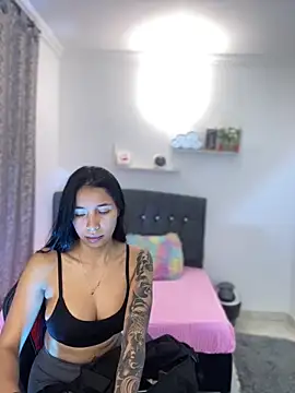 Snapshot of MEDUSA_EF chatting on 02/12/26, 12:38 MEDUSA EF online show from 02/12/26, 12:38