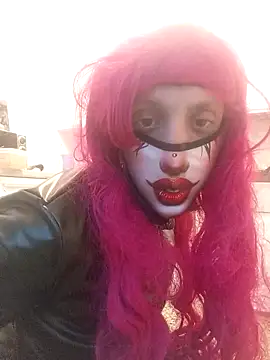 LASCHIAVA6TV72 online show from 03/04/26, 04:26