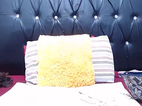 MissConniexxx online show from 02/13/26, 03:45