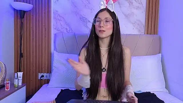 Snapshot of vane_coral chatting on 04/20/26, 11:13 vane coral online show from 04/20/26, 11:13