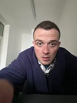 Snapshot of FortunaXmen chatting on 02/06/26, 11:28 FortunaXmen online show from 02/06/26, 11:28