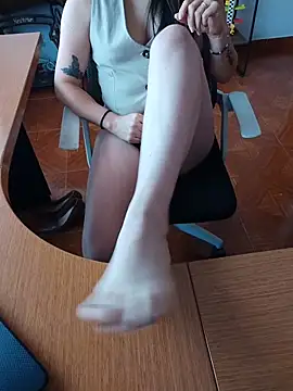 Lyonette reading1 online show from 03/26/26, 02:26